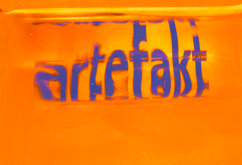 Artefakt-01